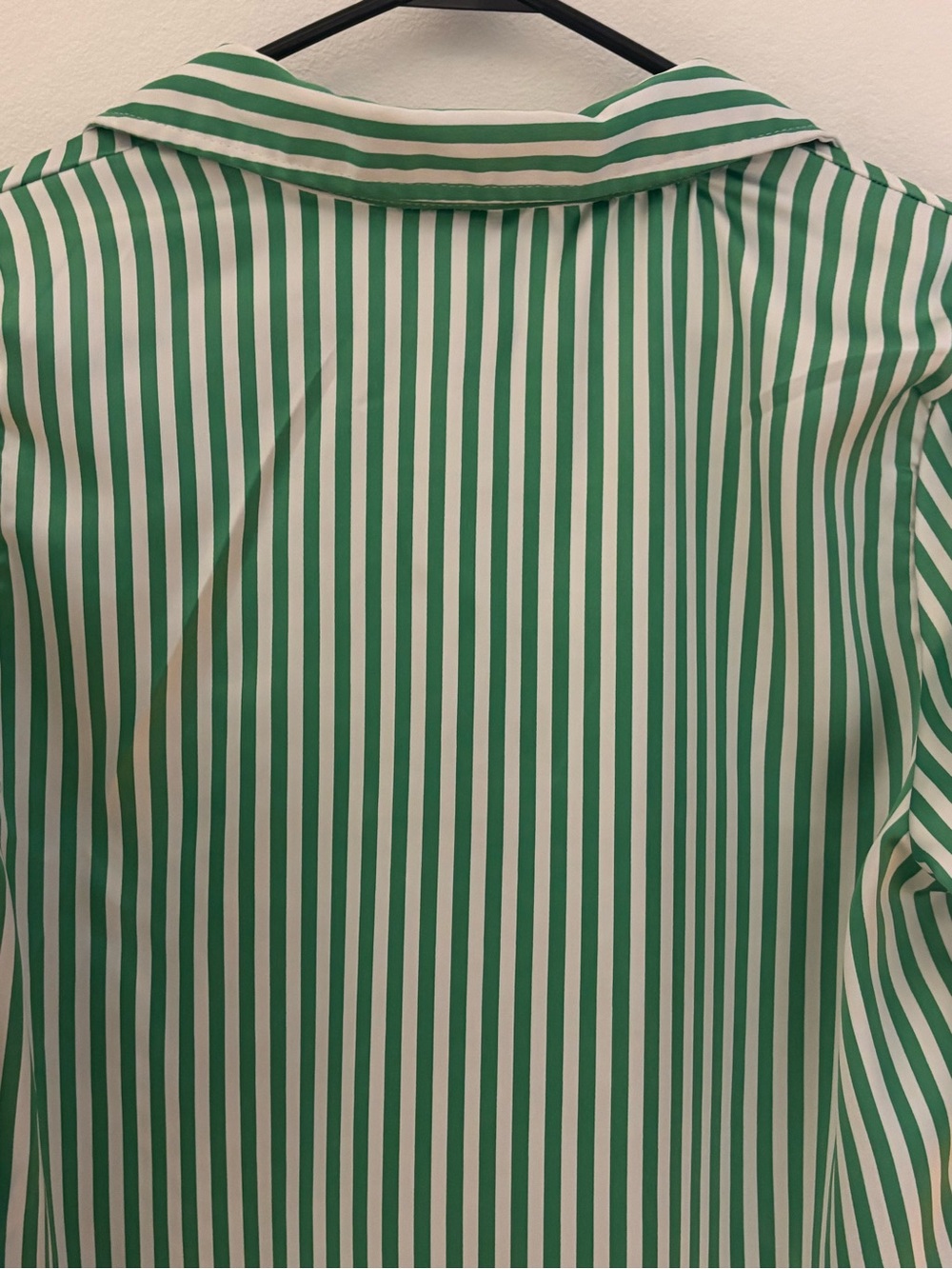Green & White Striped Silk Button-Up Blouse size L, Non Iron brand LIFE - Picture 8 of 8